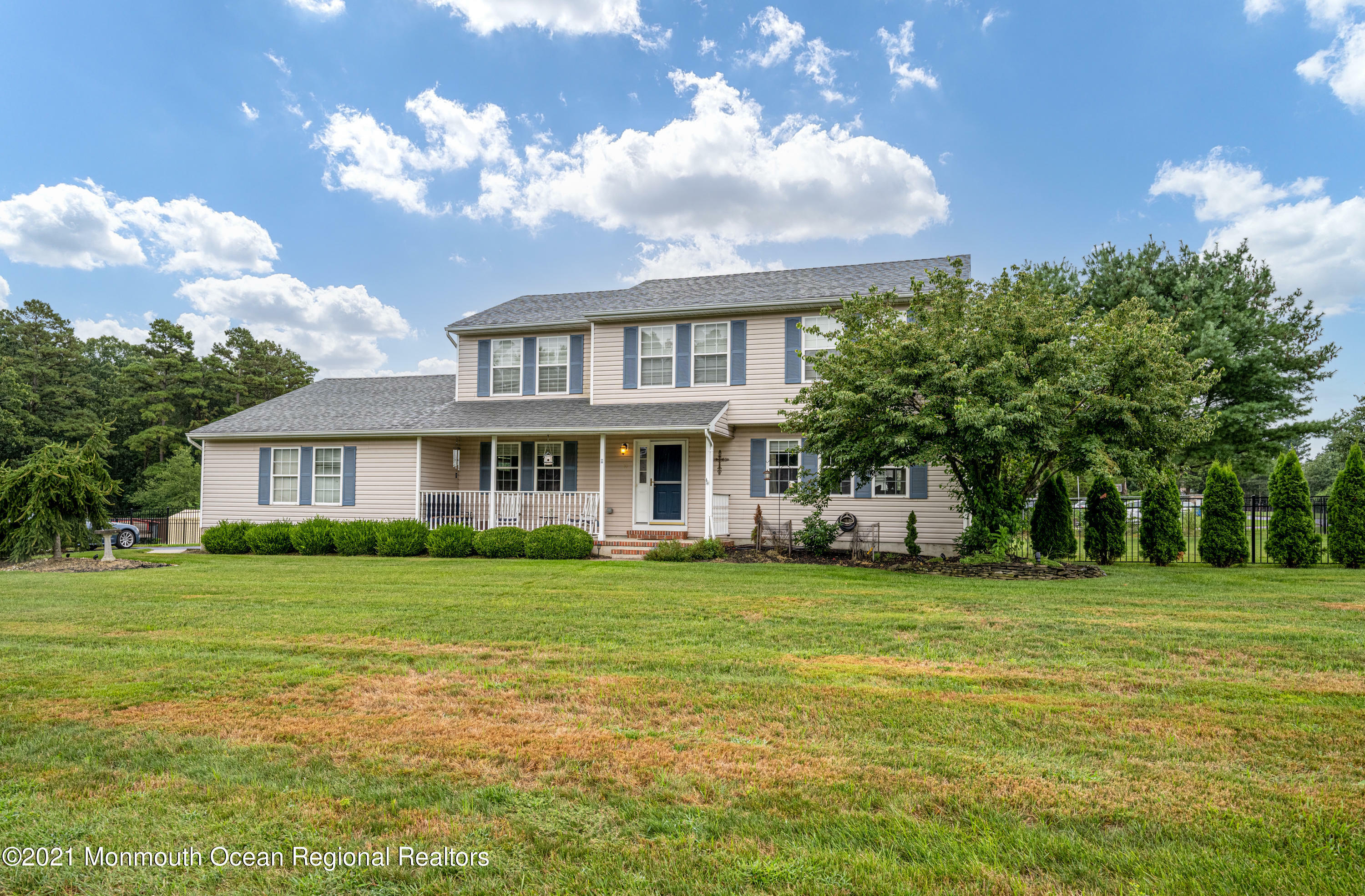 Property Photo: 11 Skylark NJ 08527