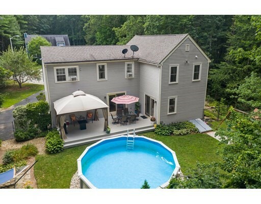 Property Photo:  20 Bristol Ln  MA 01550 