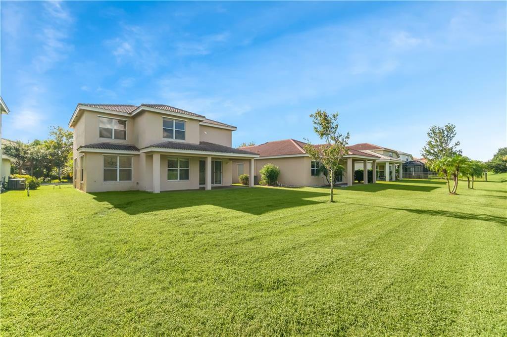 Property Photo:  1879 Grey Falcon Circle SW  FL 32962 