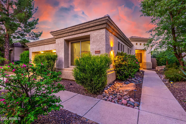 Property Photo: 20941 N 69th Drive AZ 85308