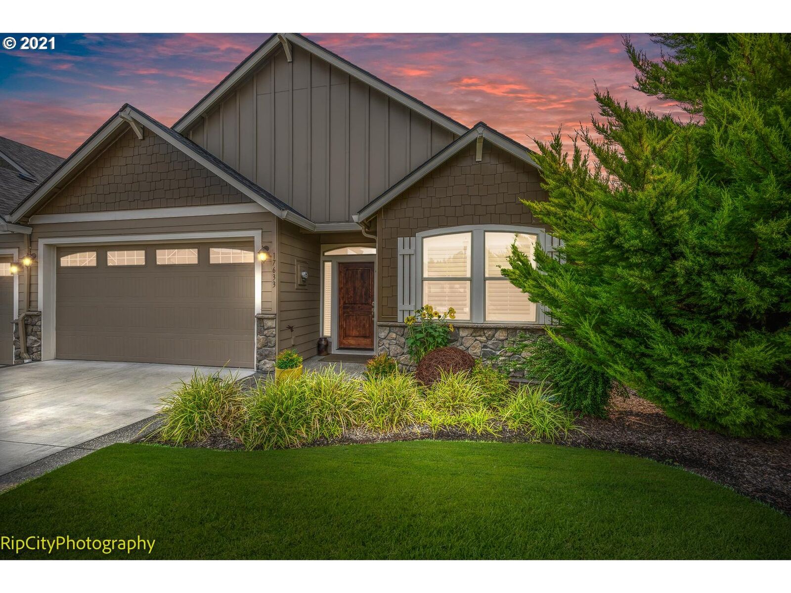 Property Photo:  17633 NE 17th Ave  WA 98642 