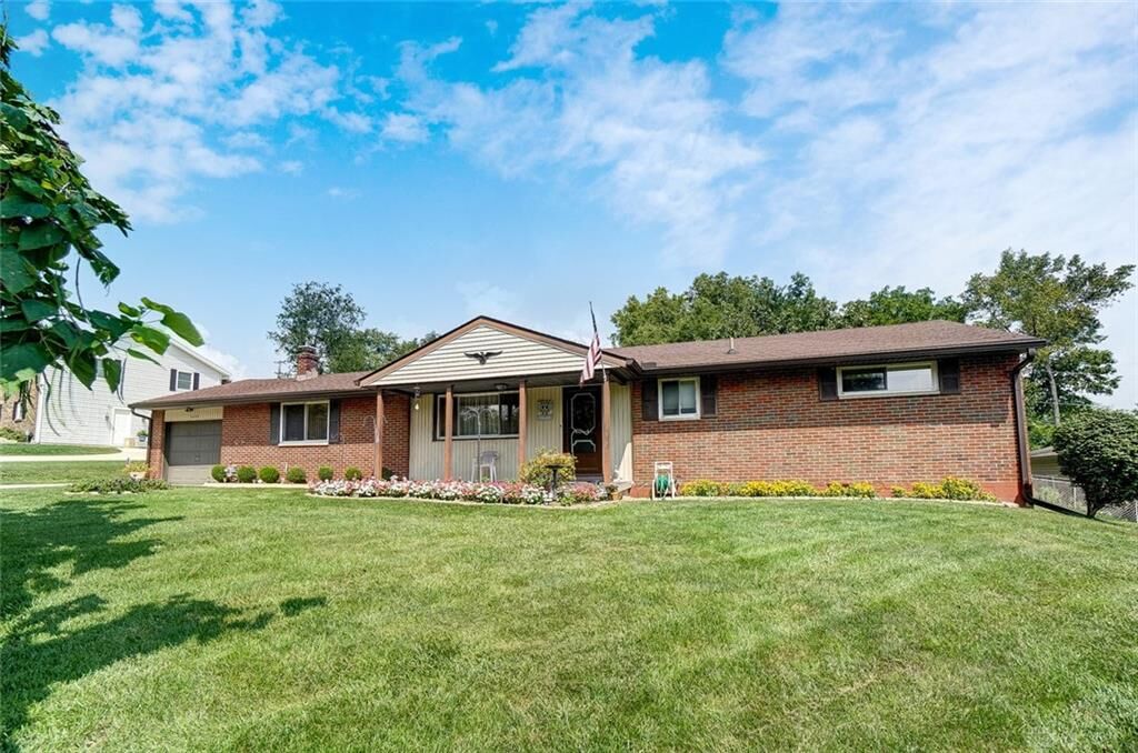 Property Photo: 3234 Winterset Drive OH 45440