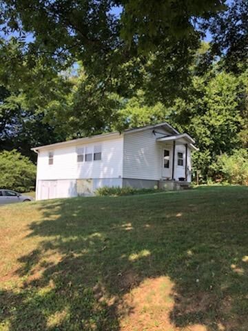 Property Photo: 128 McMahan Rd Rd TN 37865