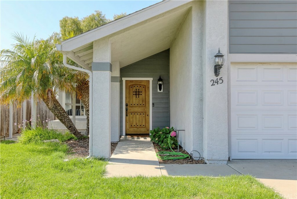 Property Photo:  245 E Bennett Street  CA 93444 