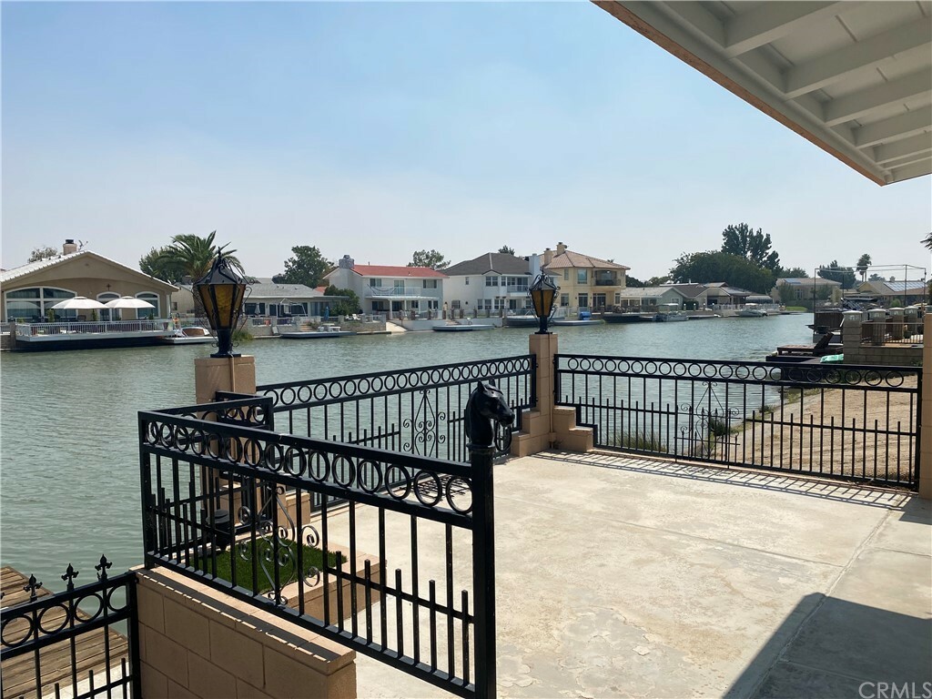 Property Photo:  18330 Niagara Drive  CA 92395 