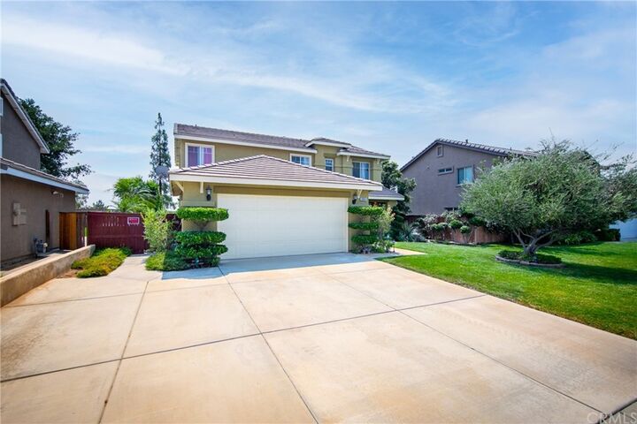 Property Photo: 5955 Honeysuckle Lane CA 92407
