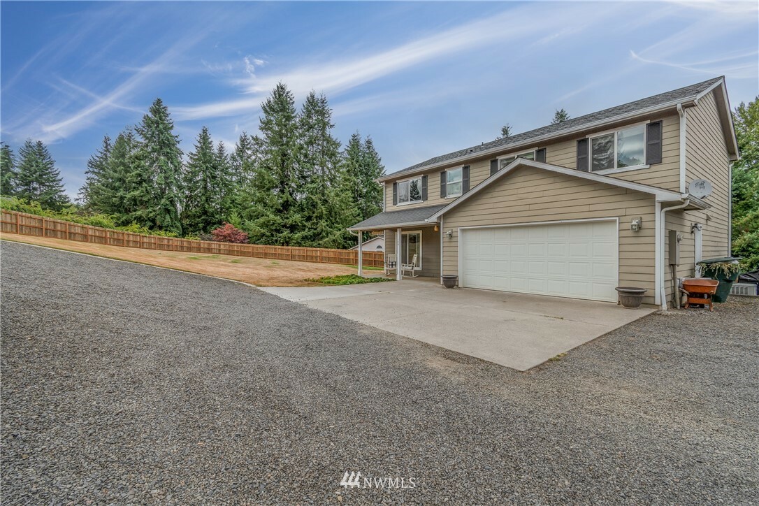 Property Photo:  120 Home Town Drive  WA 98626 