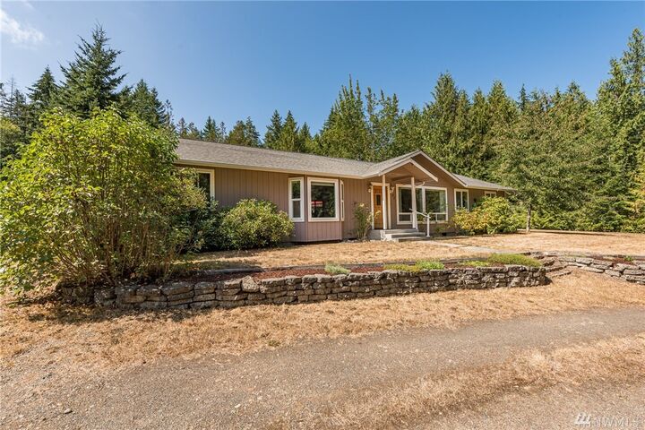 Property Photo:  183 Alderwood Creek Dr  WA 98362 