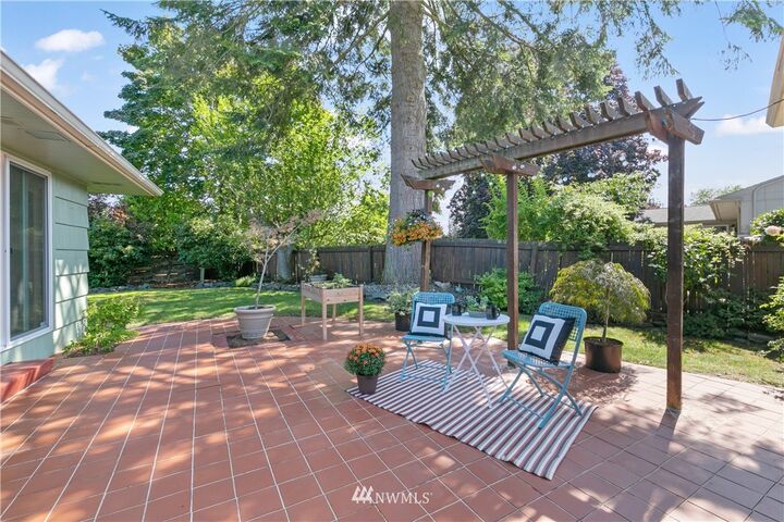 Property Photo:  1371 N Skyline Drive  WA 98406 