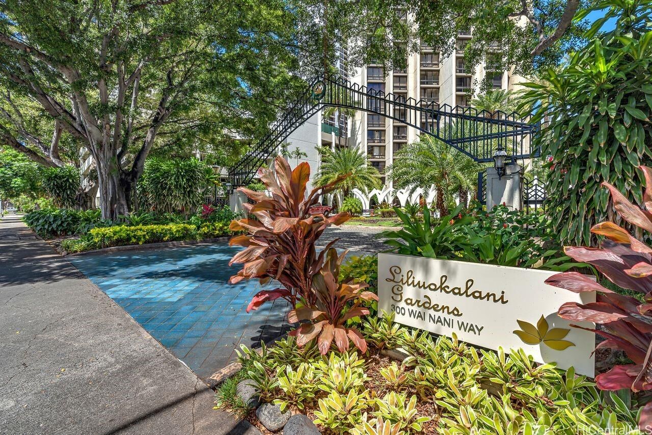 Property Photo:  300 Wai Nani Way I1106  HI 96815 
