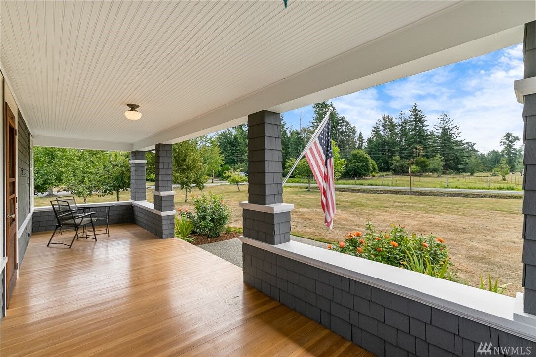 Property Photo:  4920 Aldrich Rd  WA 98226 
