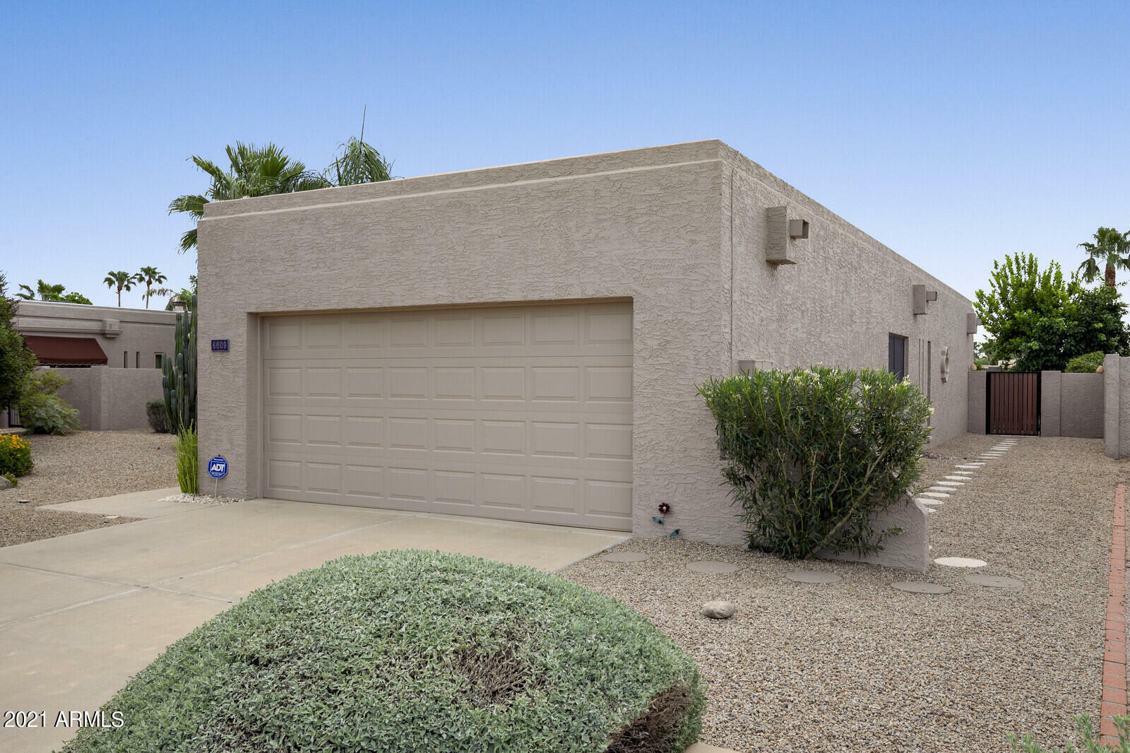 Property Photo:  6609 E Juniper Avenue  AZ 85254 