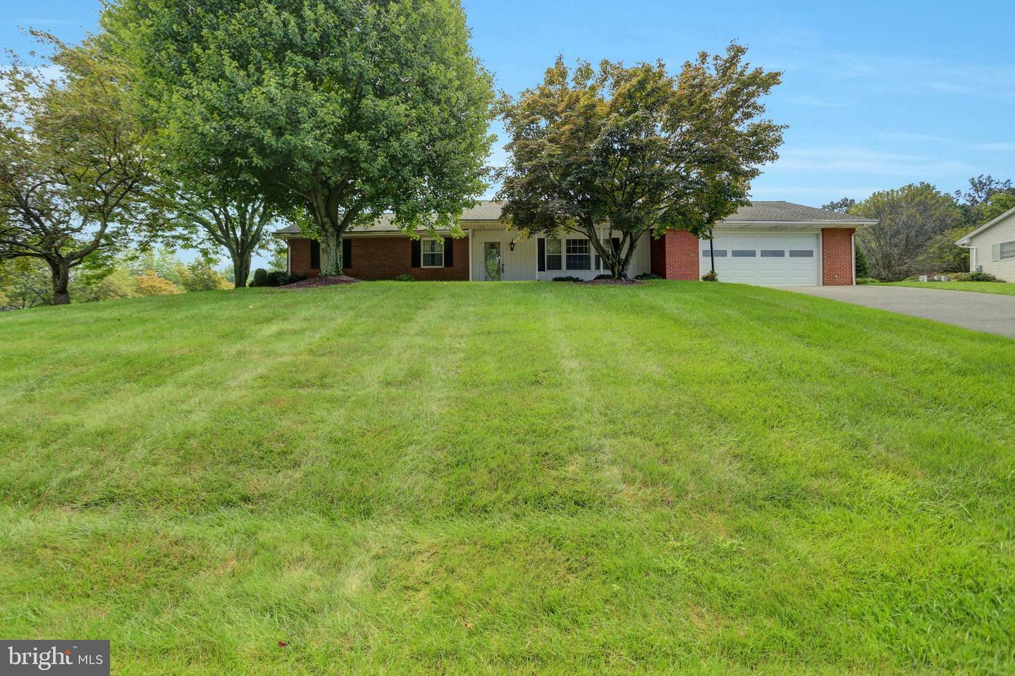 Property Photo:  11740 Dellwood Drive  PA 17268 