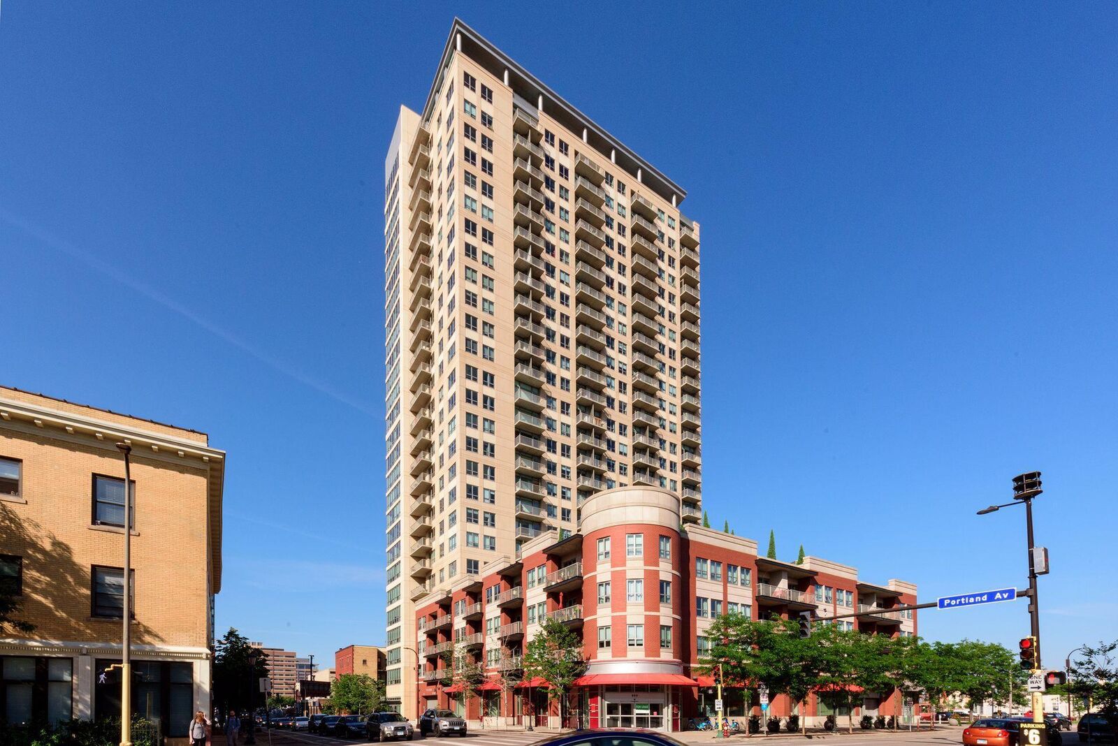 Property Photo: 929 Portland Avenue 2209 MN 55404