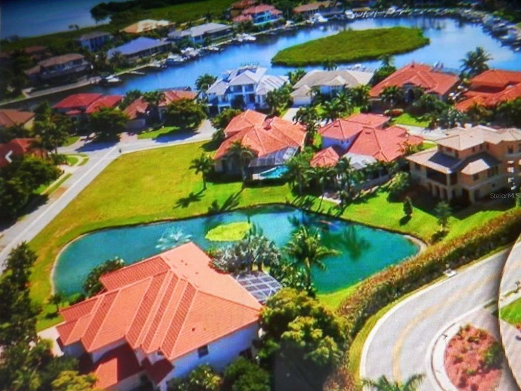Property Photo: 12526 Safe Harbour Drive FL 34215
