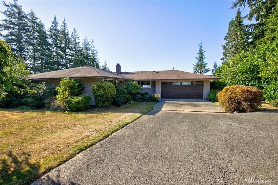 Property Photo: 12 Sunset Ct WA 98550