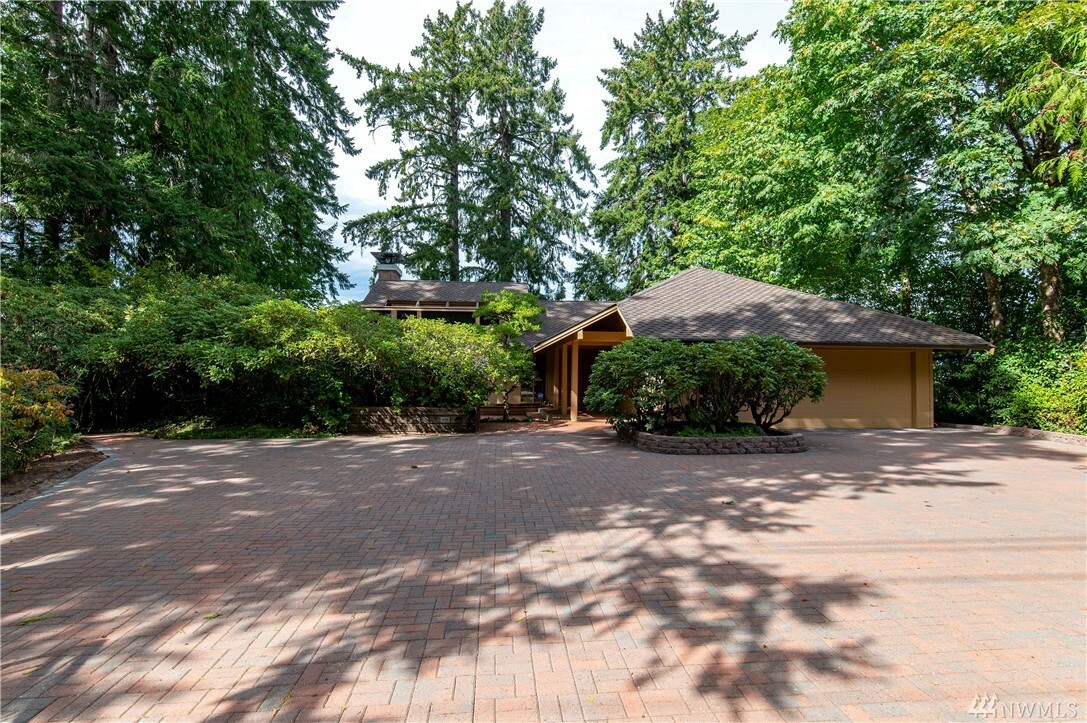 Property Photo:  14671 E State Route 106  WA 98528 