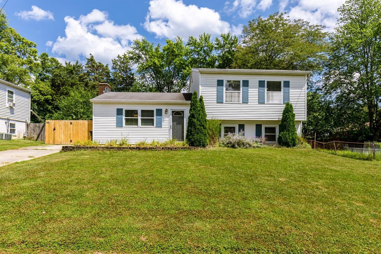 Property Photo:  4422 Stockholm Ln  OH 45244 