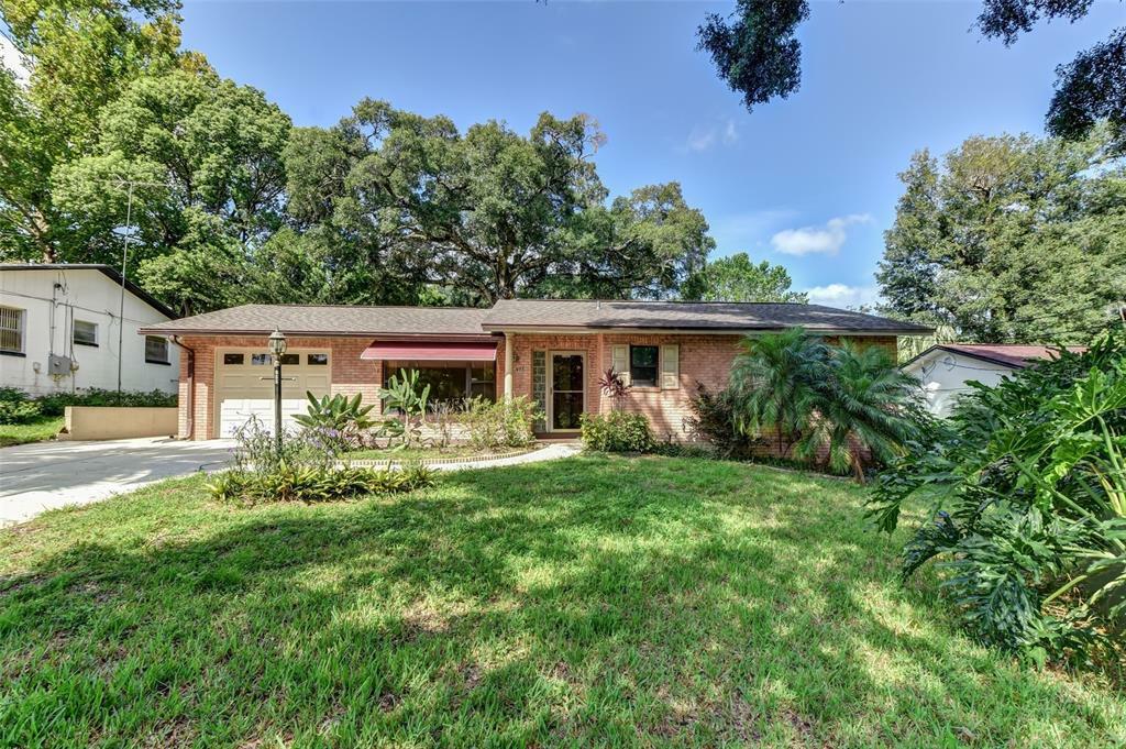 Property Photo:  955 Garden Lane  FL 32763 