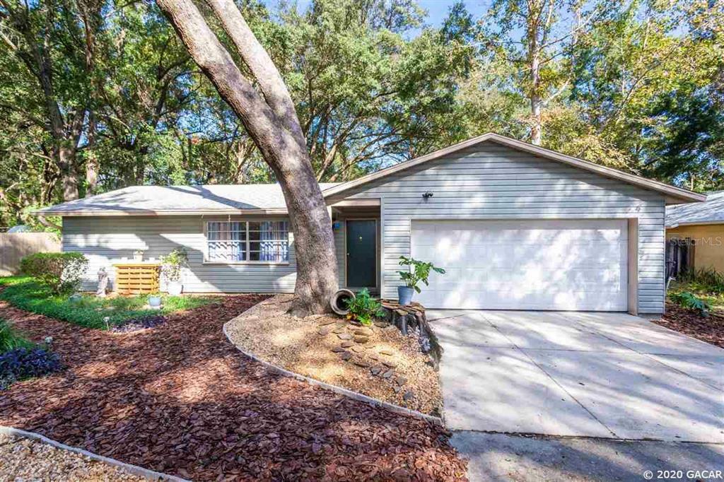 Property Photo:  1212 SW 80th Drive  FL 32607 