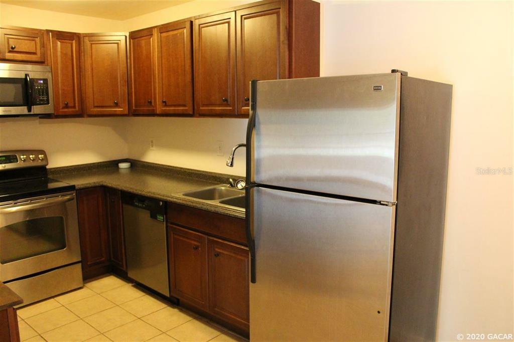 Property Photo:  6519 W Newberry Road 602  FL 32605 