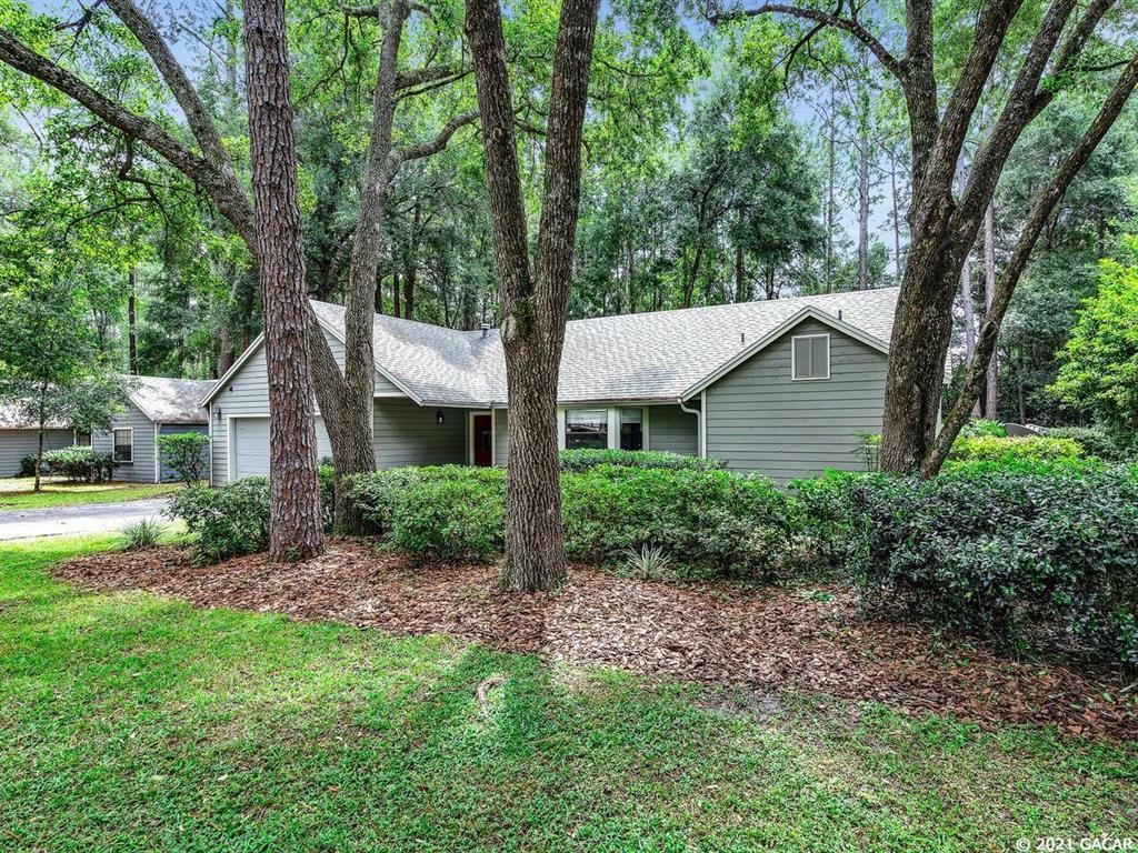 Property Photo:  8215 SW 47th Road  FL 32608 