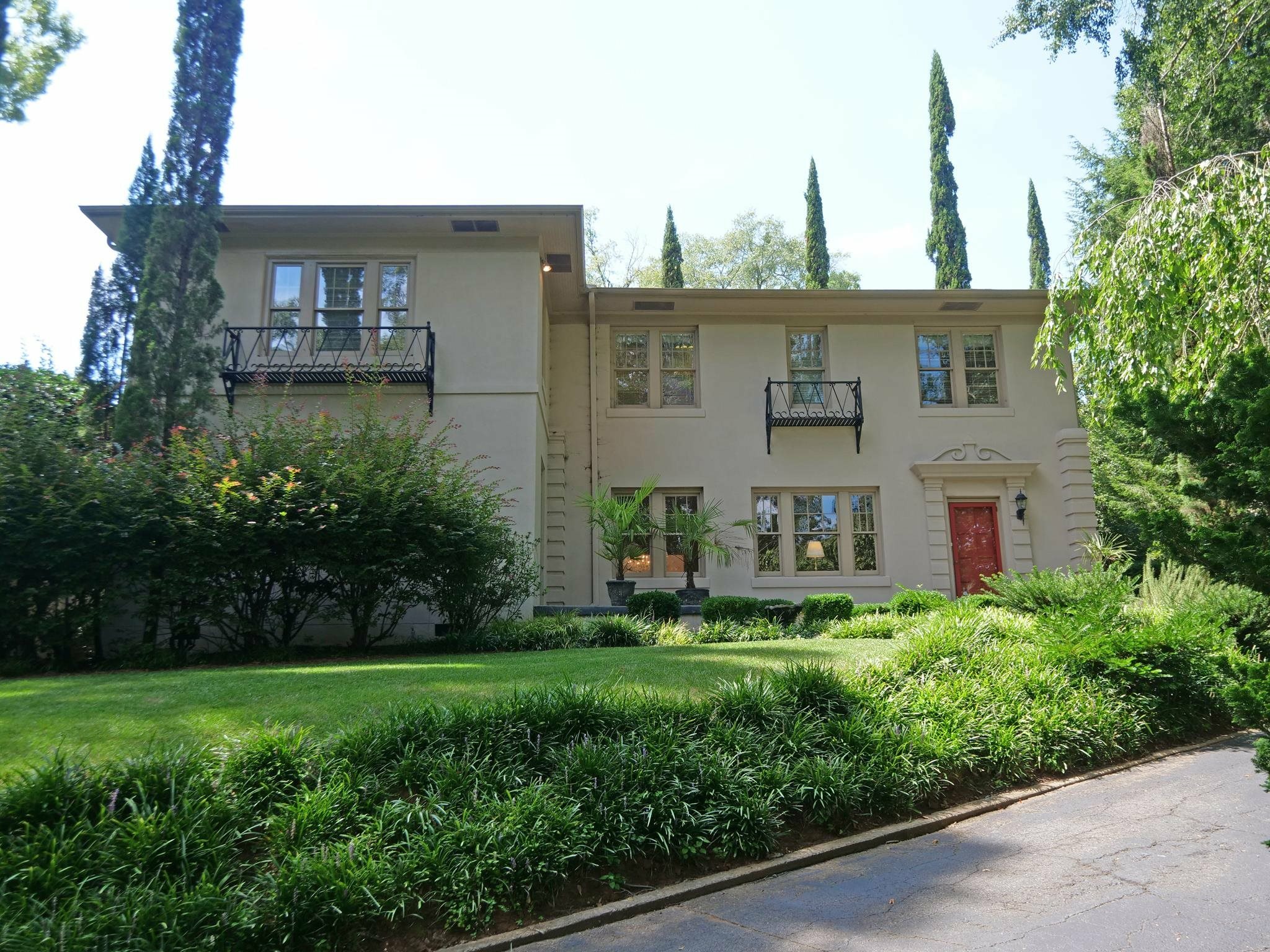 Property Photo: 530 Sherwood Circle SC 29302