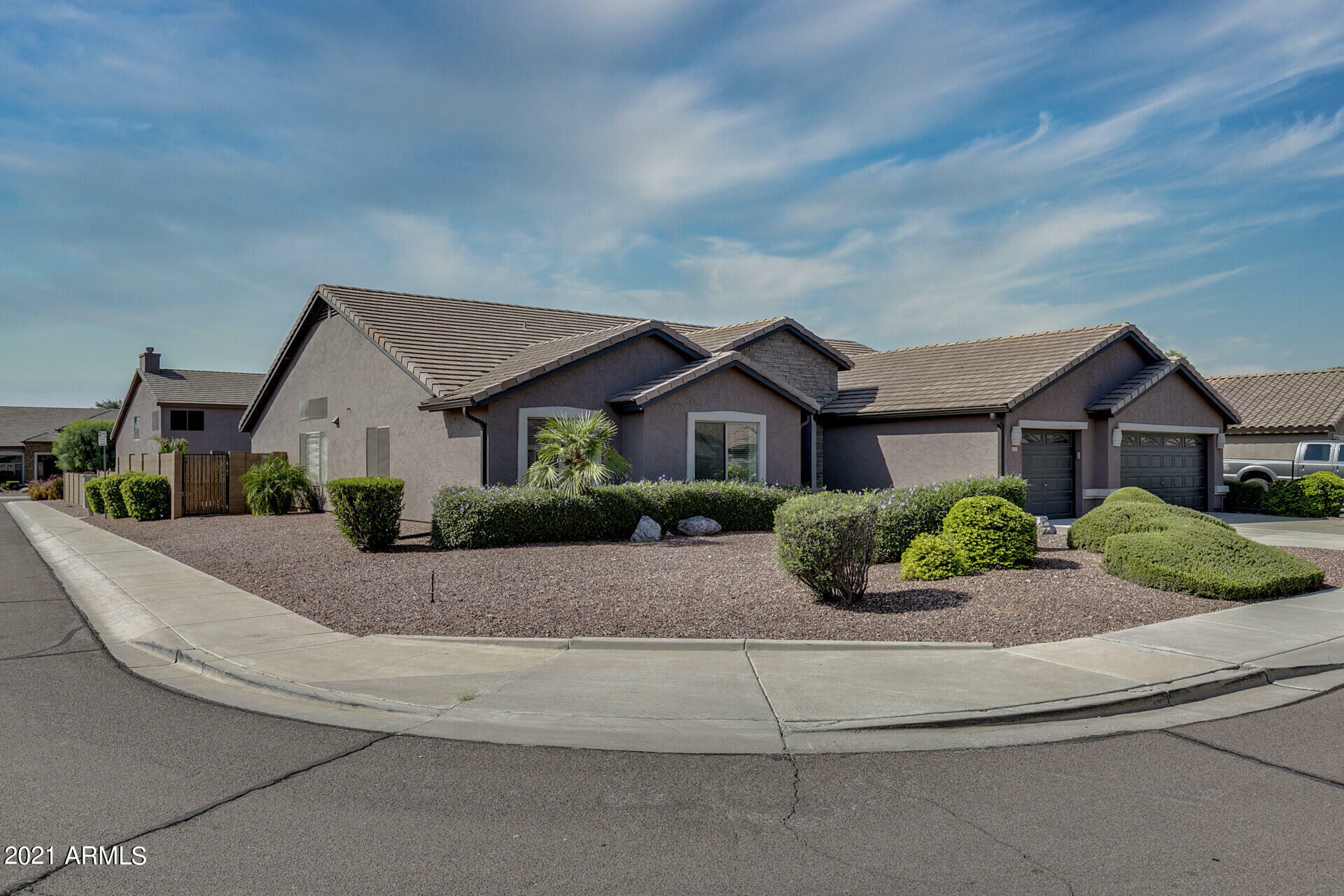 Property Photo: 8527 W Melinda Lane AZ 85382