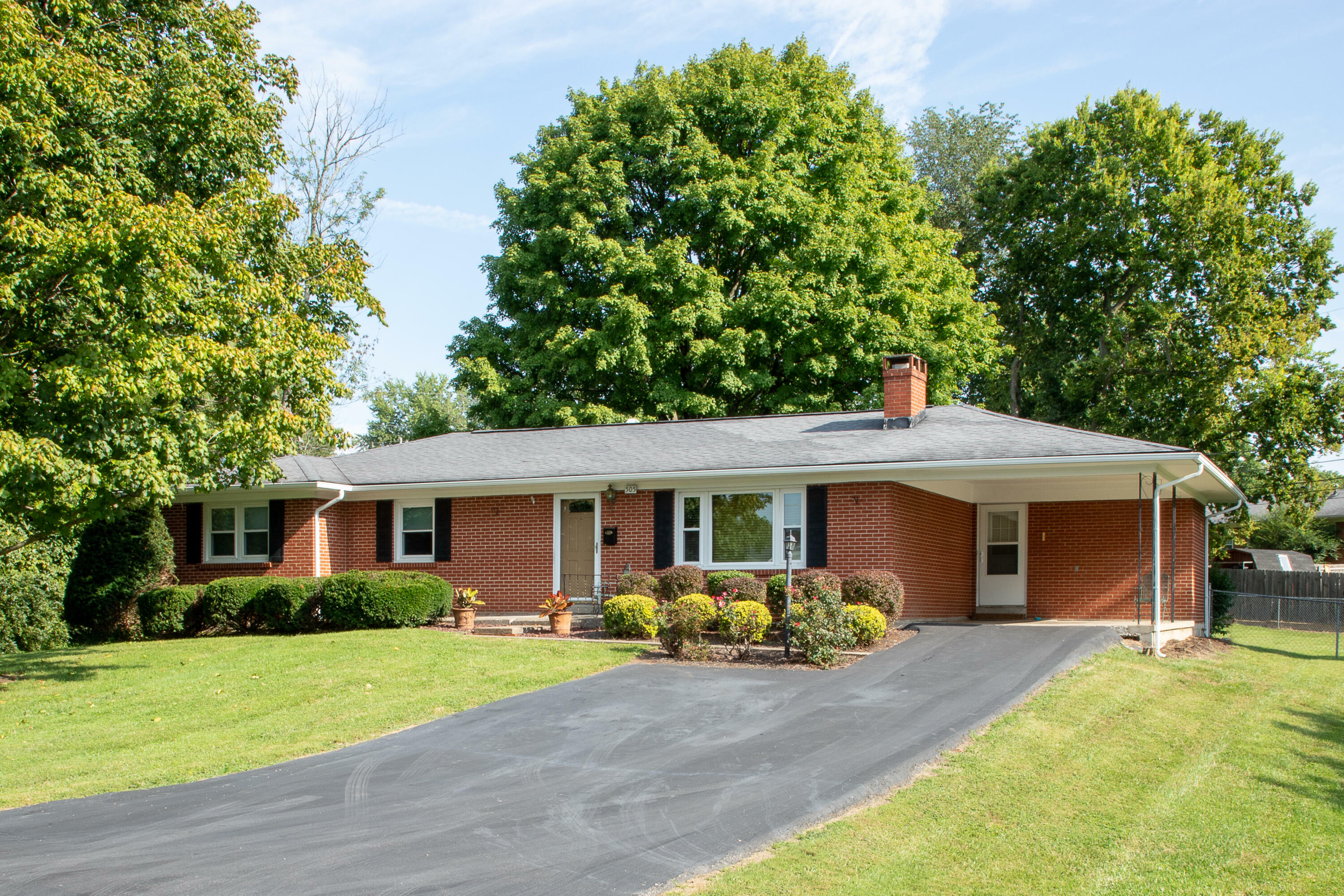 Property Photo:  505 Mohegan Trail  KY 40601 