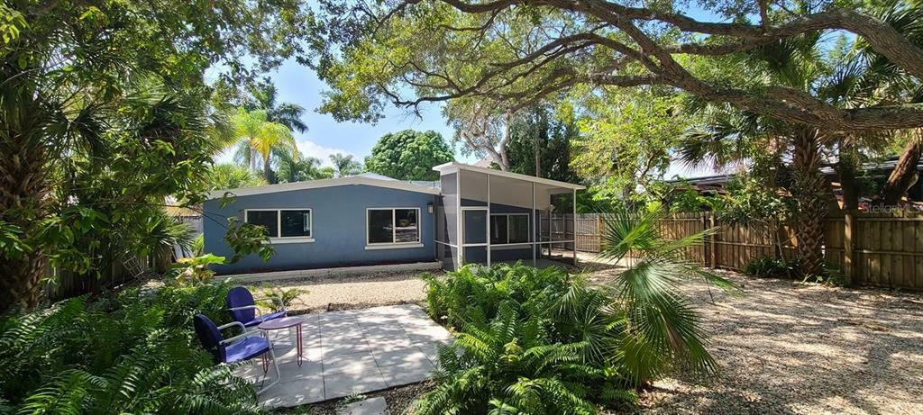 Property Photo:  8234 Midnight Pass Road  FL 34242 