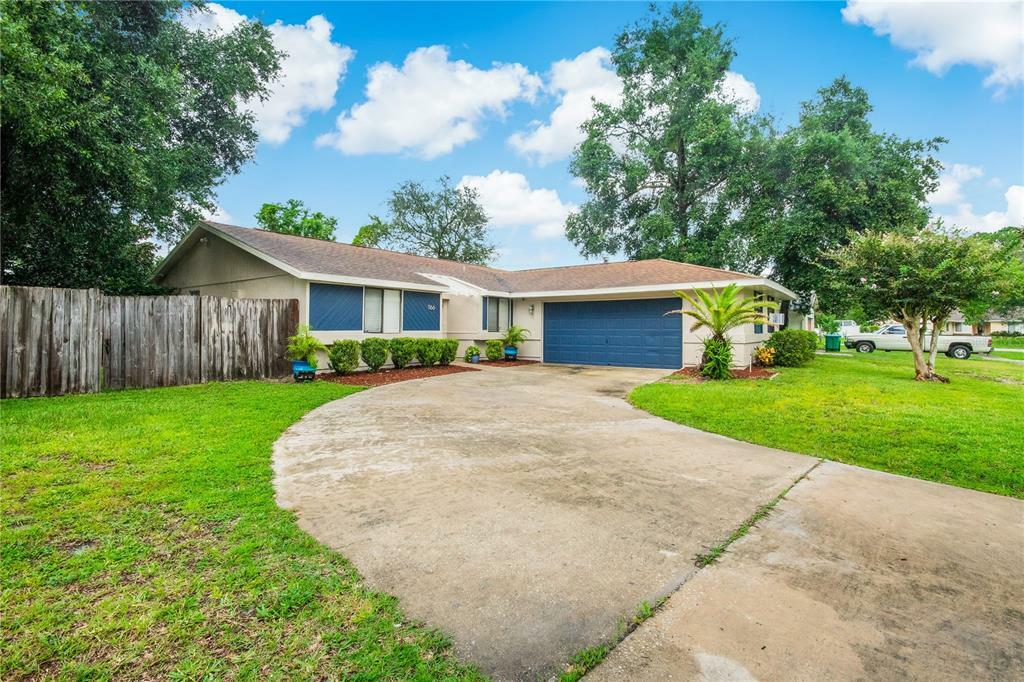 Property Photo:  1166 Autumn Brook Circle  FL 32750 