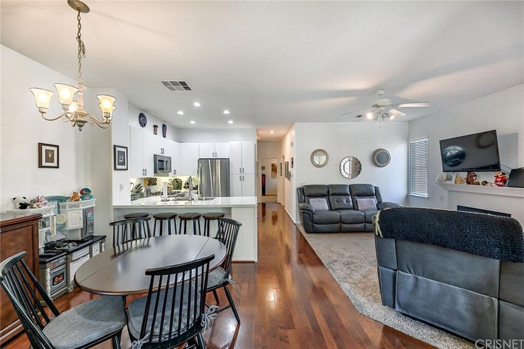 Property Photo:  17989 Lost Canyon Road 133  CA 91387 