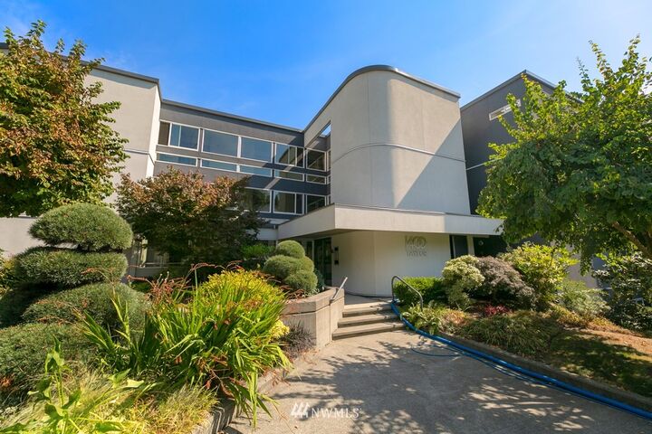 1400 Taylor Avenue N 103  Seattle WA 98109 photo