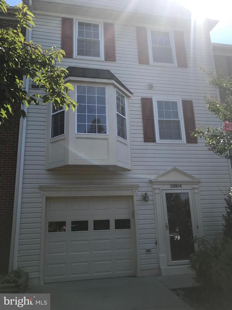 Property Photo: 13804 Rampant Lion Court VA 20120