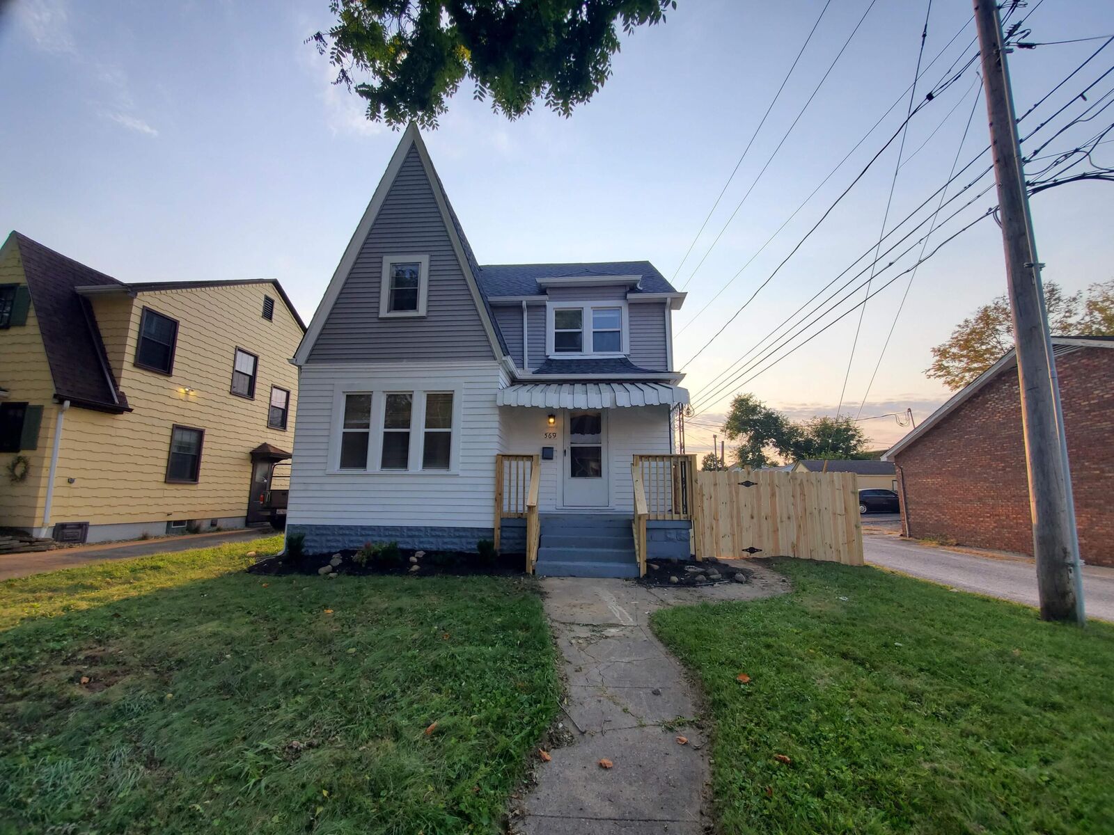 Property Photo: 569 Binns Boulevard OH 43204