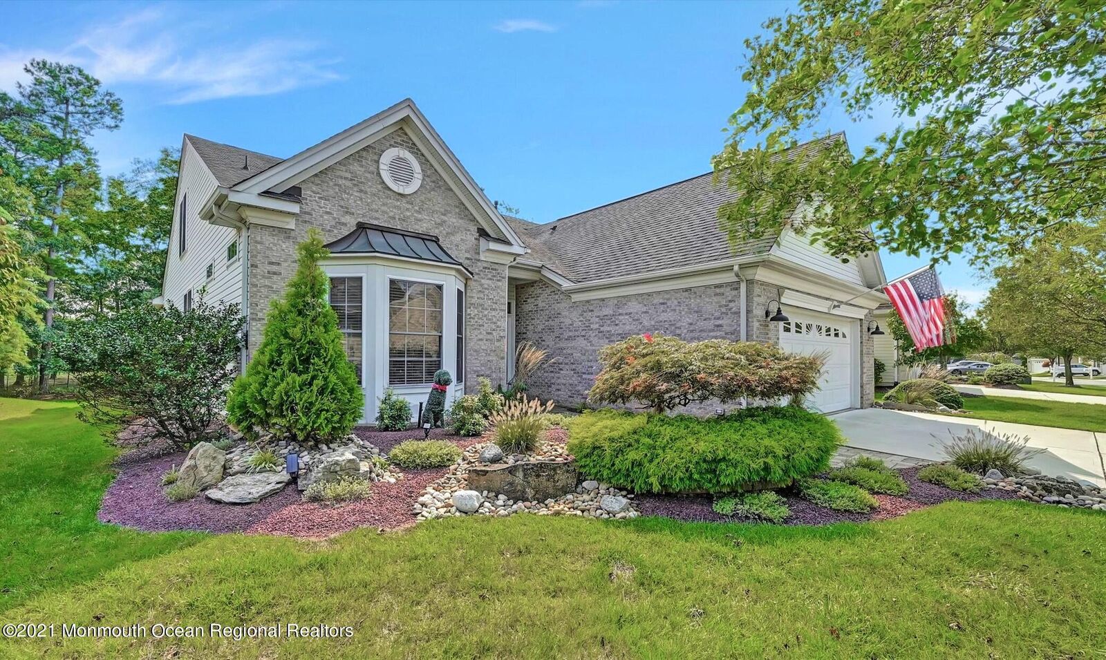 Property Photo:  23 Inverness Lane  NJ 08527 