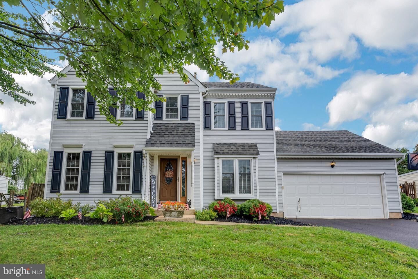 Property Photo:  906 Hickory Grove  PA 19468 