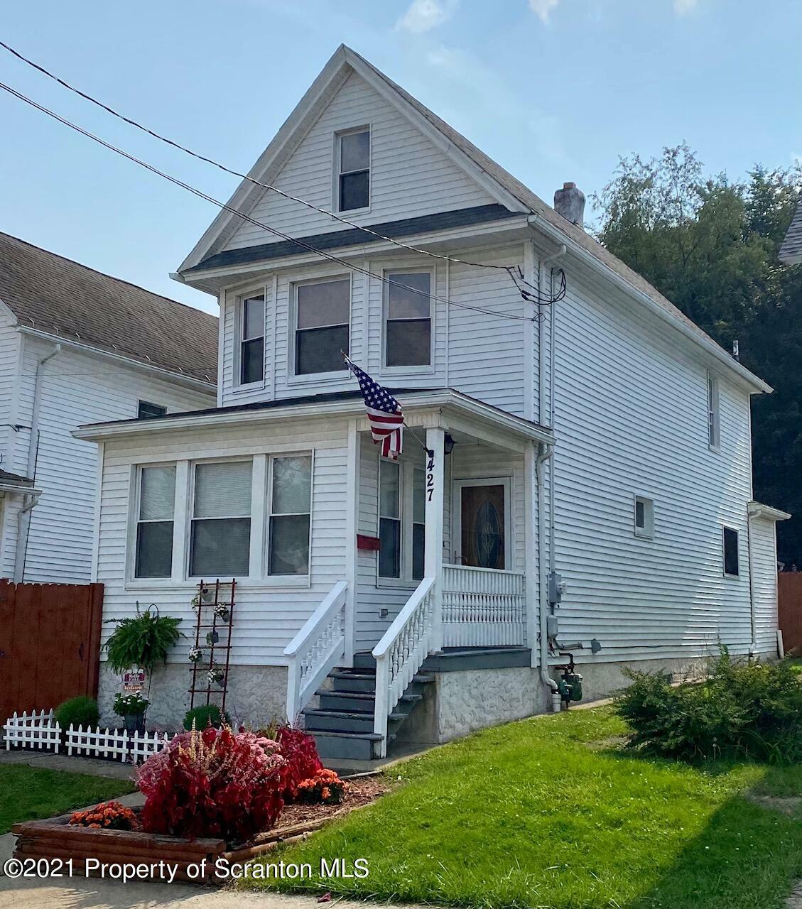 427 Putnam Street  Scranton PA 18508 photo