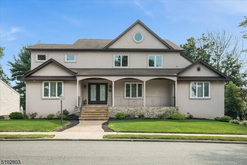 Property Photo:  10 Linn Rd  NJ 07110 