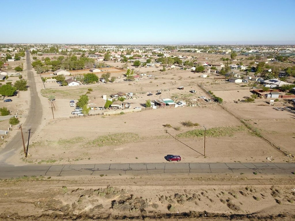 Property Photo:  0 Santa Fe Avenue W  CA 92345 