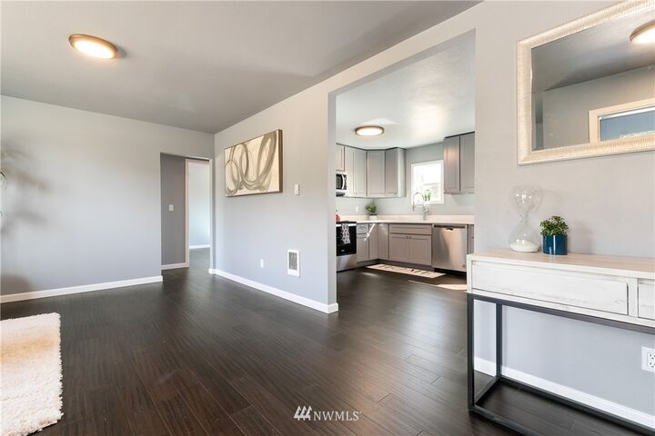 Property Photo:  166 136th Street E  WA 98445 