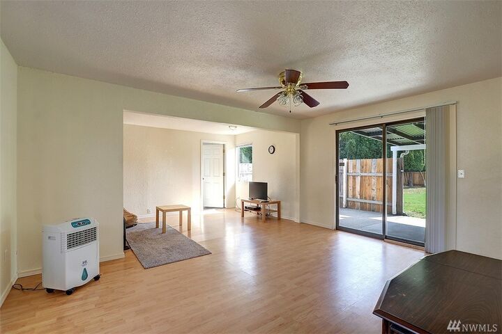 Property Photo: 2110 140th Place NE WA 98271