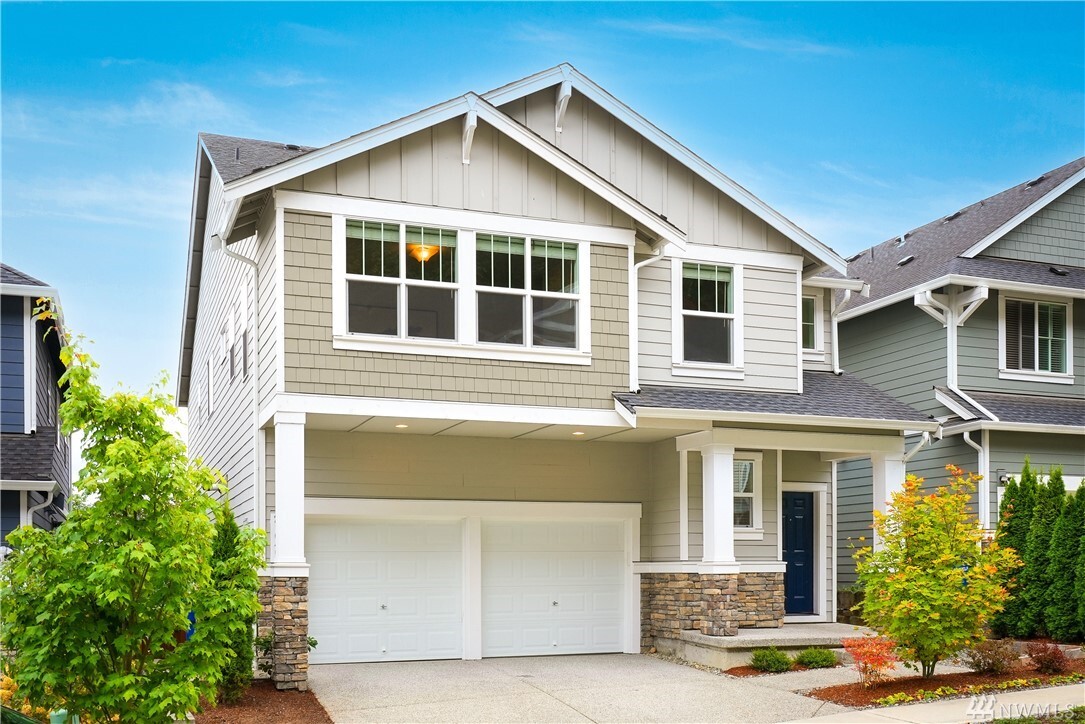 Property Photo: 21040 37th Ct S 6 WA 98198