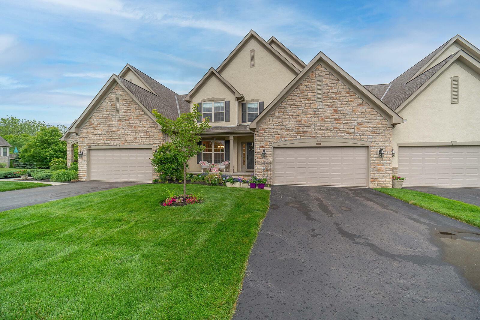 Property Photo: 4789 Scenic Creek Drive OH 43065