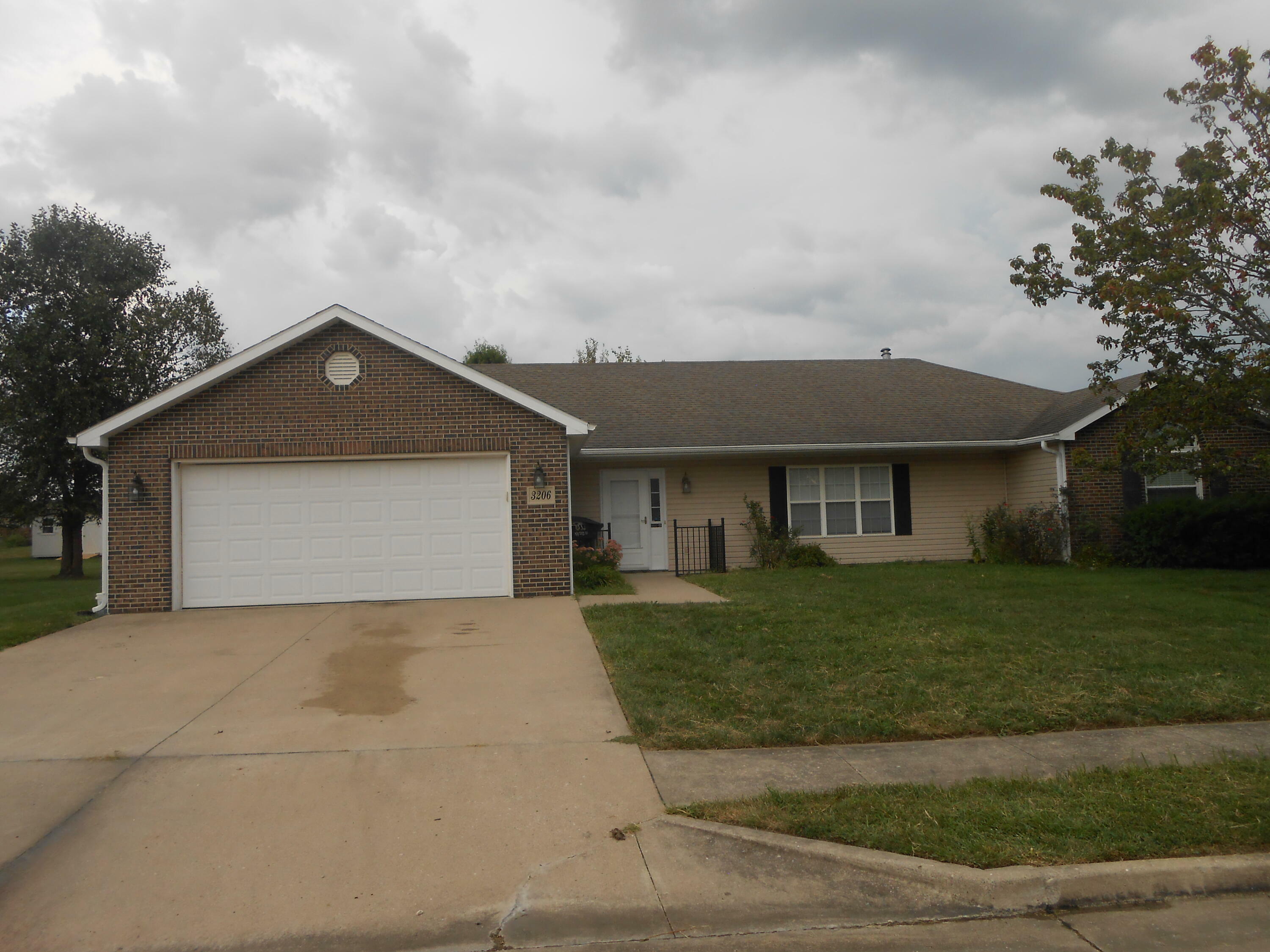 Property Photo:  3206 Palmer Court  MO 65251 