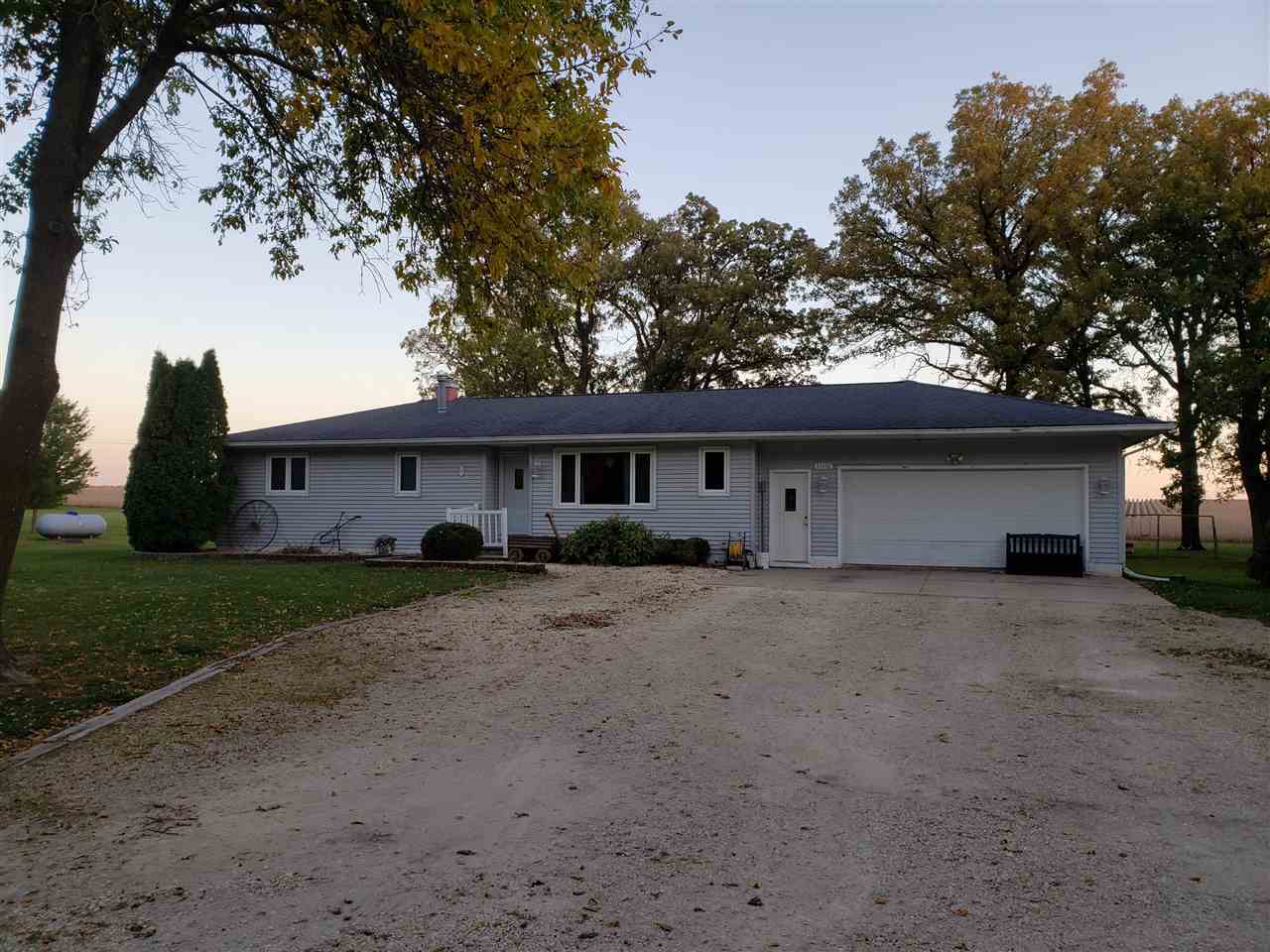 Property Photo:  1310 Kentucky Avenue  IA 50641 