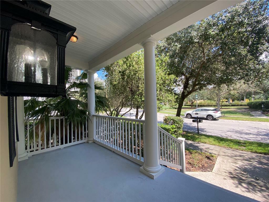 Property Photo:  823 Oak Shadows Road  FL 34747 