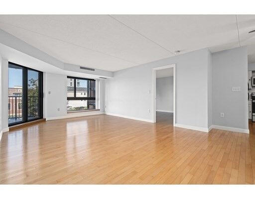 Property Photo: 60 Rantoul Street 208 MA 01915