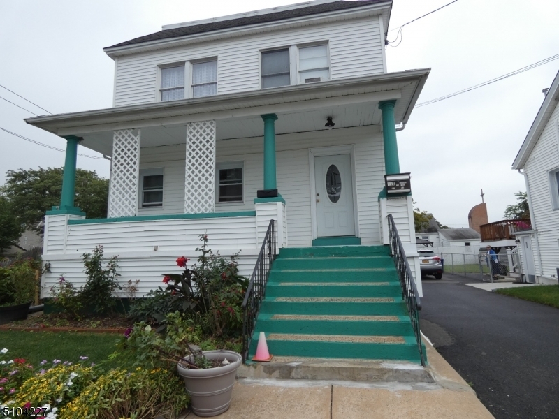 Property Photo:  112 Arlington Ave  NJ 07080 