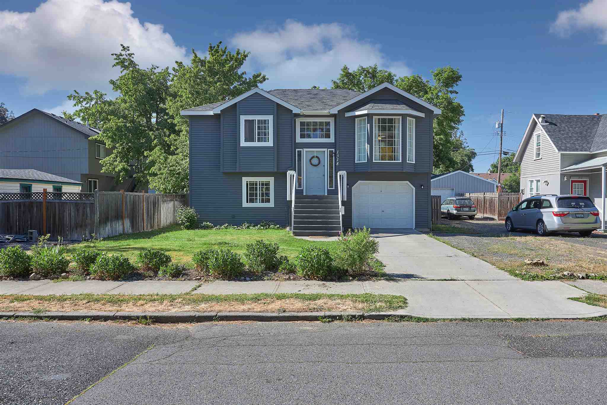Property Photo: 1318 E 38th Ave WA 99203